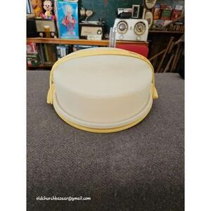 Vintage Tupperware Cake Keeper Carrier 719 Harvest Gold  Lid 720  Handle 721 USA